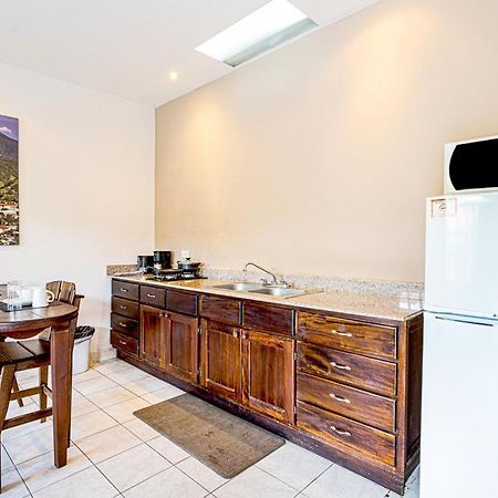 Downtown Suites Boquete Bagian luar foto